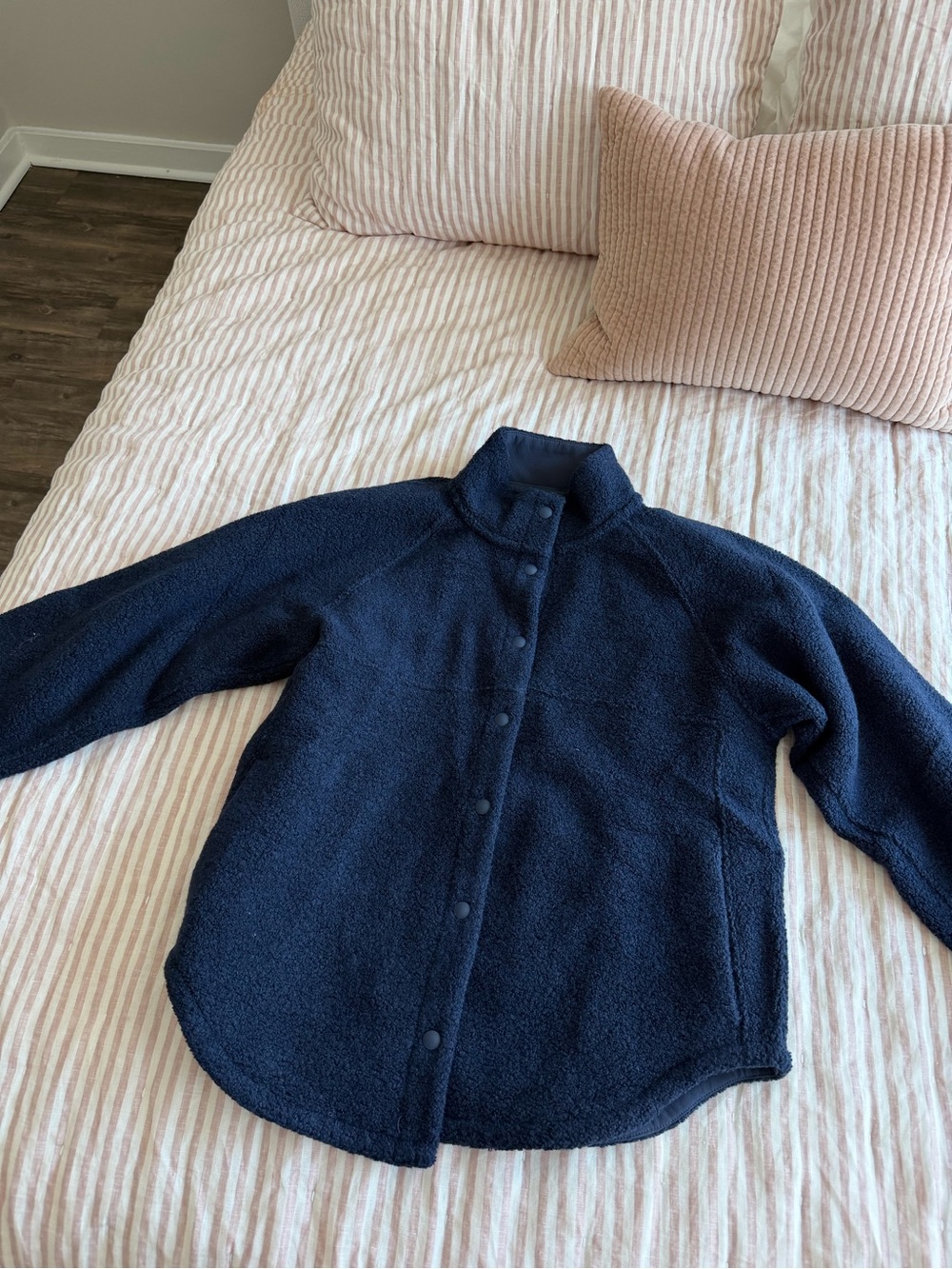 Outdoor Voices MegaFleece Snap Jacket - Picture 2 of 5